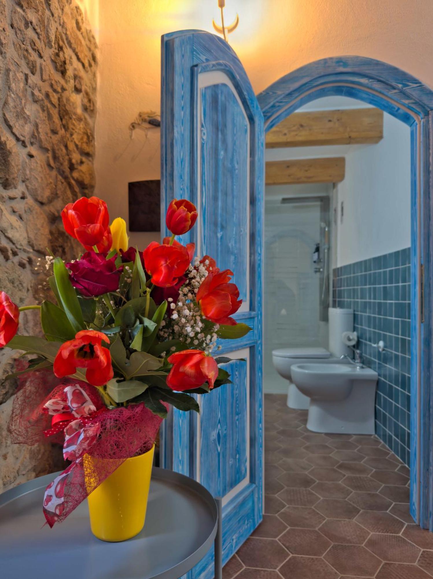 Regnos Altos Boutique Rooms Bosa Buitenkant foto