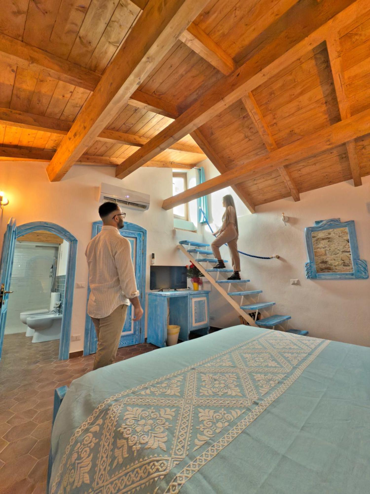 Regnos Altos Boutique Rooms Bosa Buitenkant foto